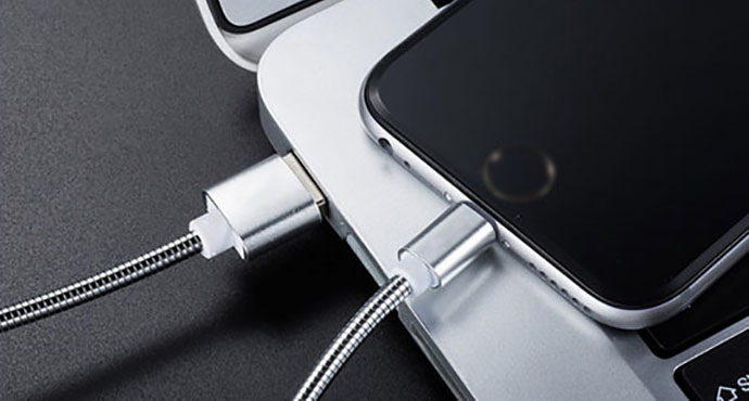 Stainless steel Metal spring fast charging usb cable SXD002-6